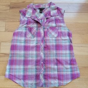 Bit and Bridle sleeveless button down shirt